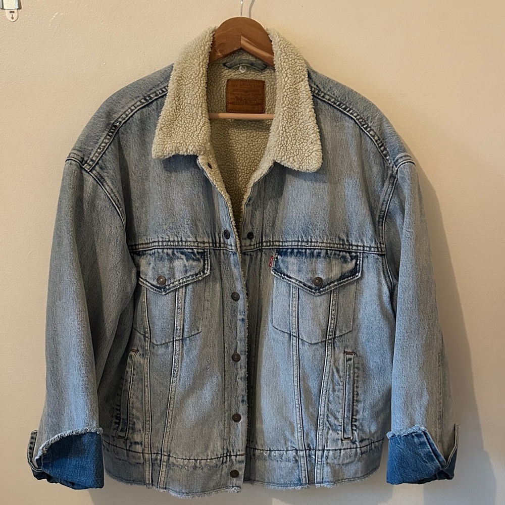 Levi's Cream Sherpa Lined Jacket